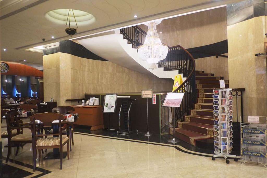Santos Hotel Tajpej Buitenkant foto