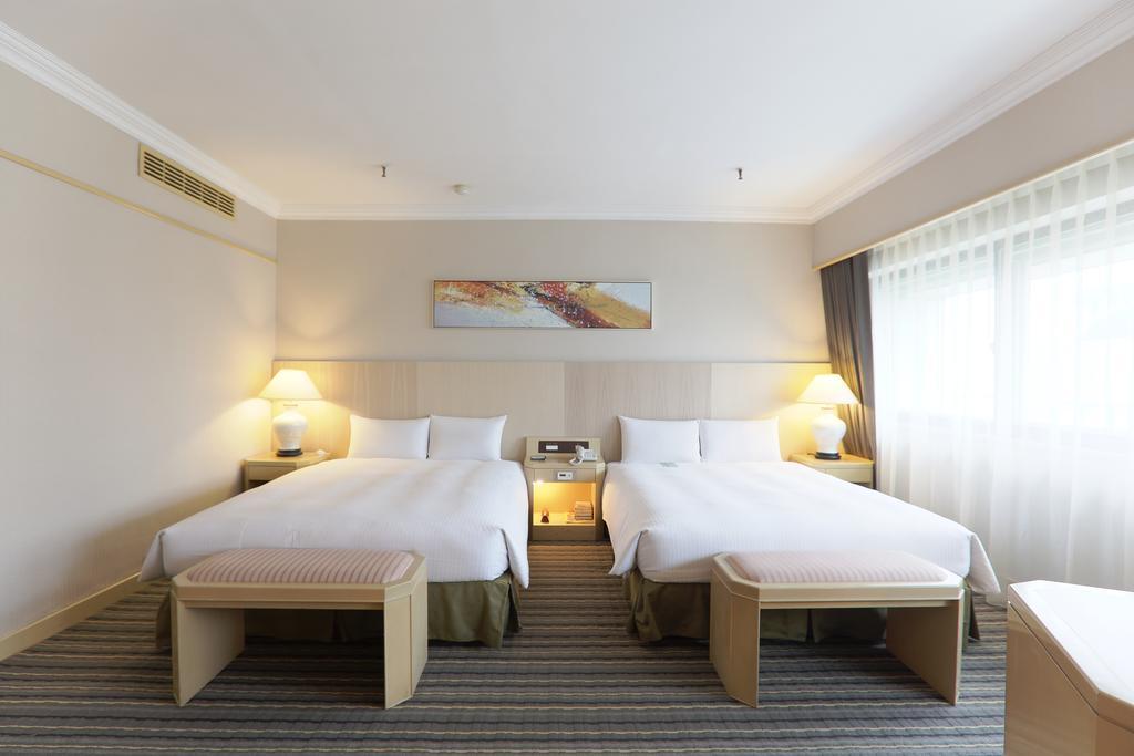 Santos Hotel Tajpej Buitenkant foto